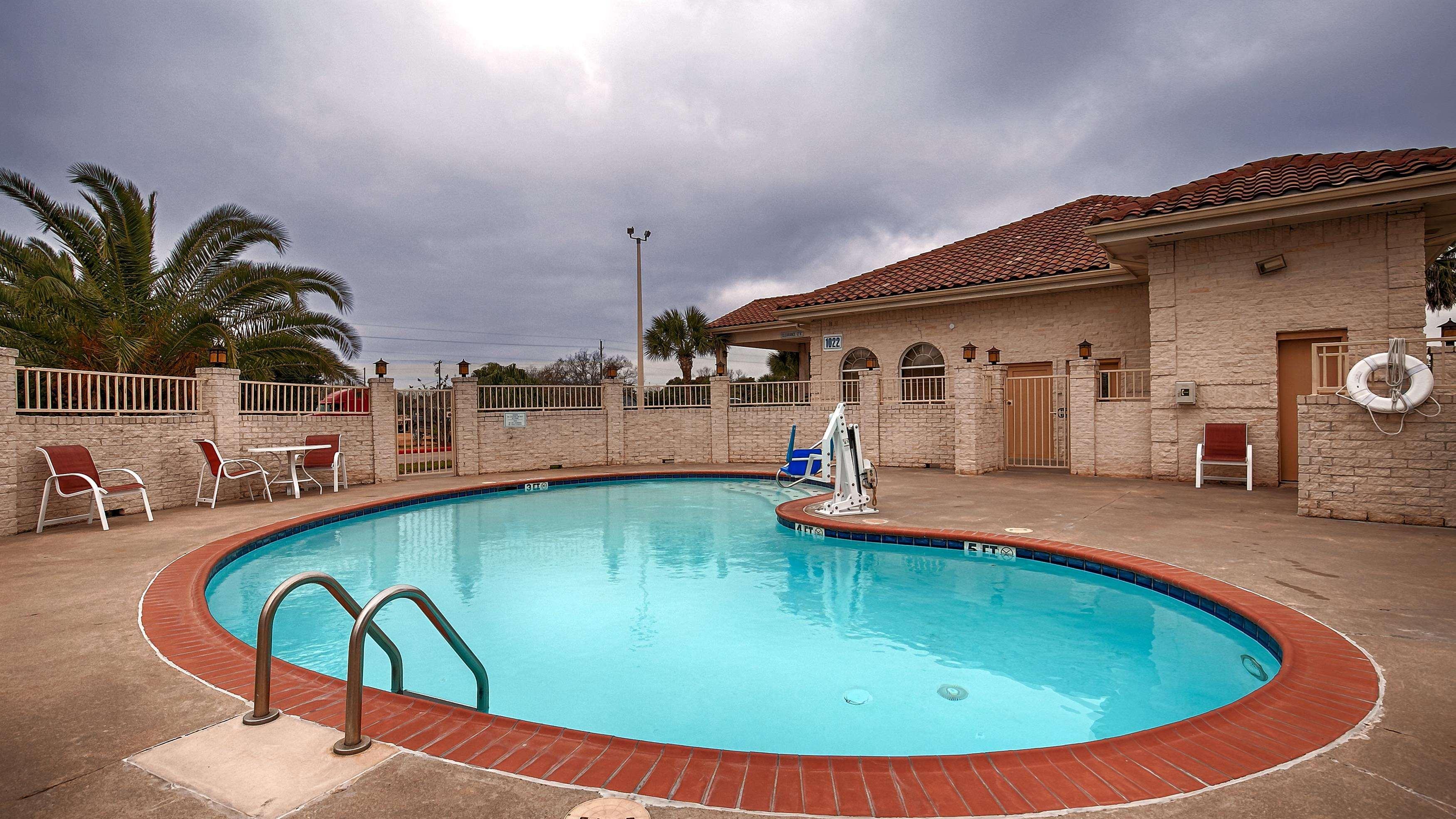 Best Western Executive Inn El Campo מראה חיצוני תמונה