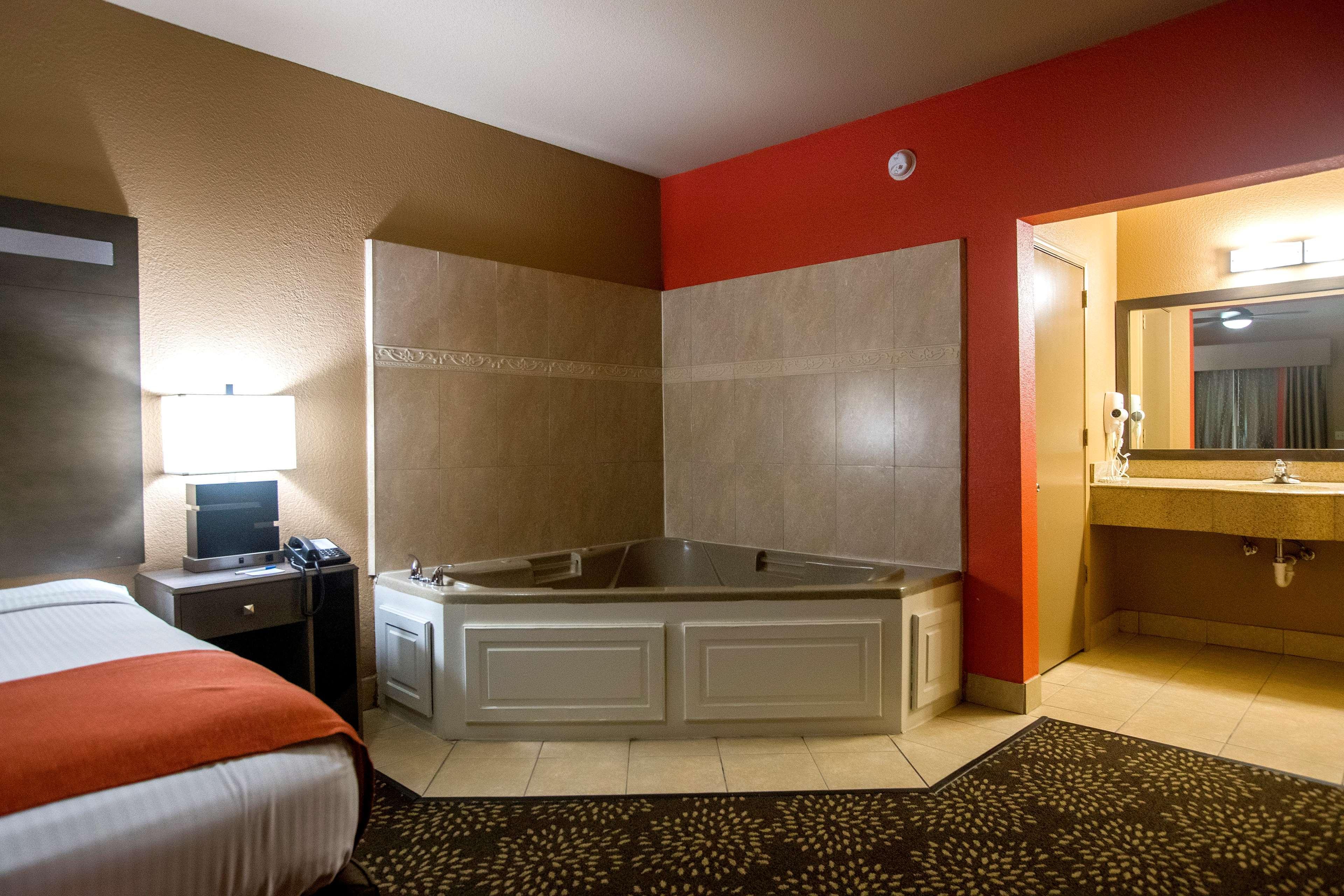 Best Western Executive Inn El Campo מראה חיצוני תמונה